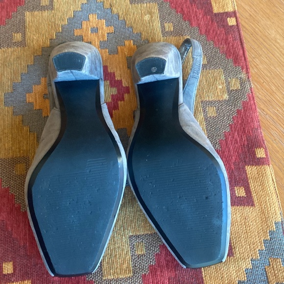 Lines Paolo grey suede pumps - Picture 4 of 5